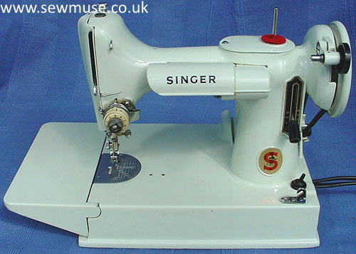Featherweight machine singer dating sewing Singer Featherweight